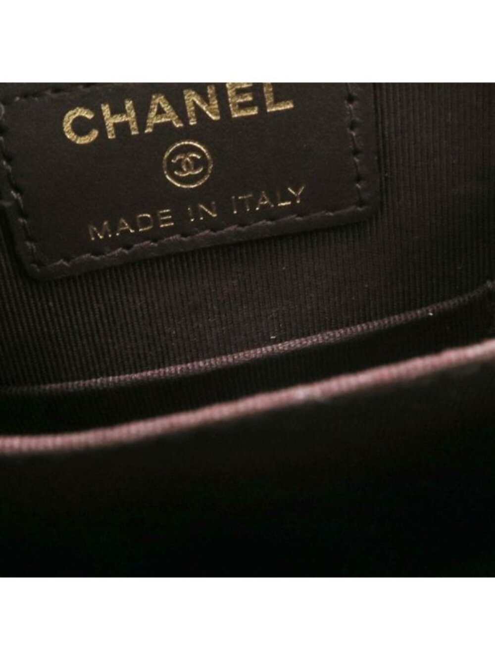 Chanel Quilted Caviar Chain Messenger Bag - Picture 8 of 9